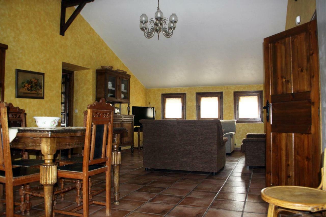 Casa Rural Villahermosa Torrelles Exterior photo